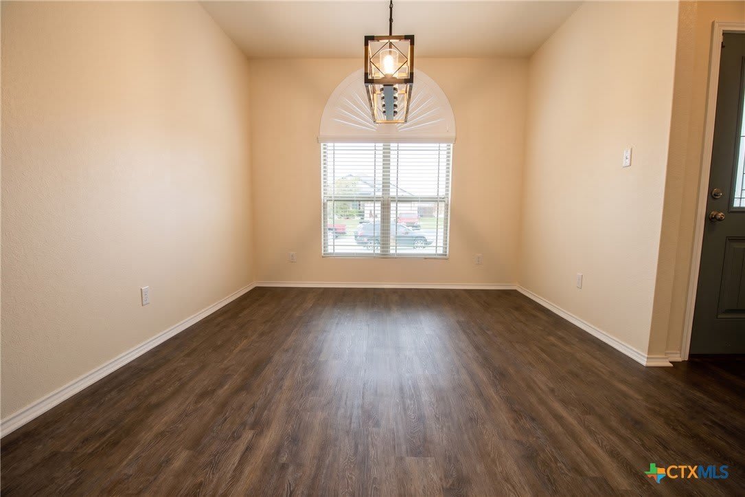 608 Rowdy Drive – photo 2