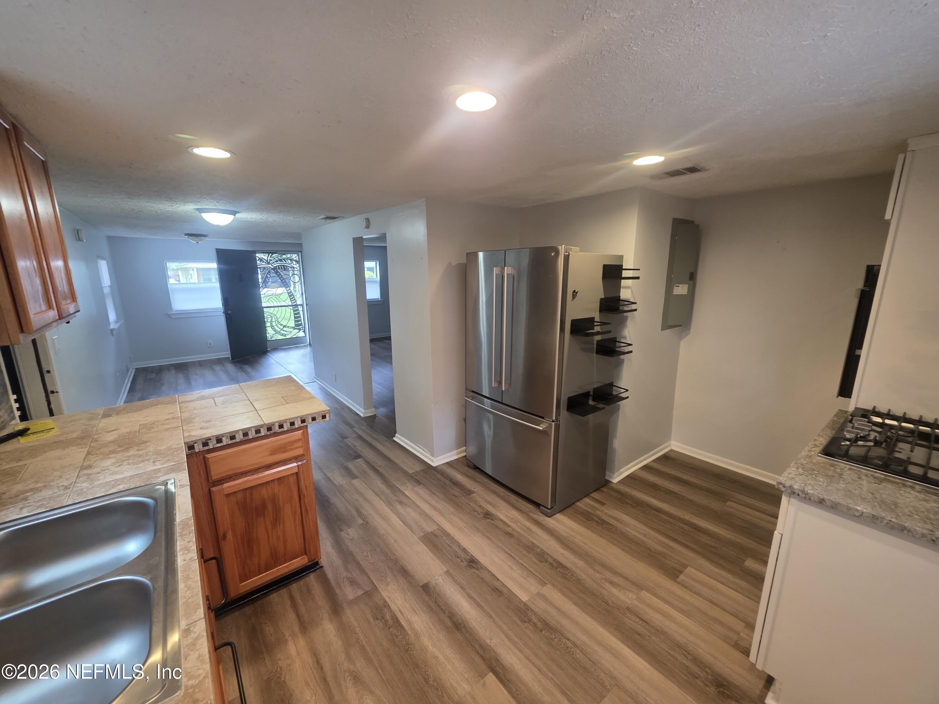 70 Robert Street – photo 3