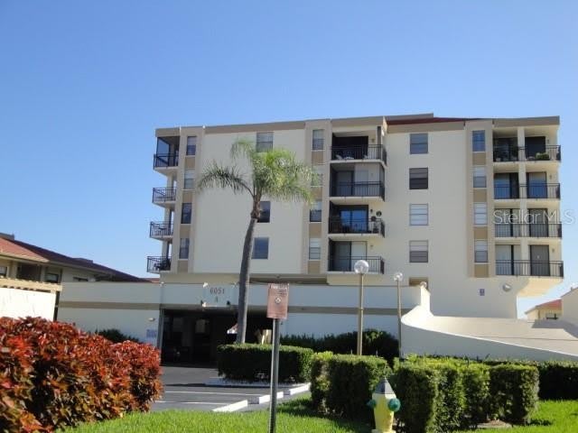 6051 SUN Boulevard – photo 1