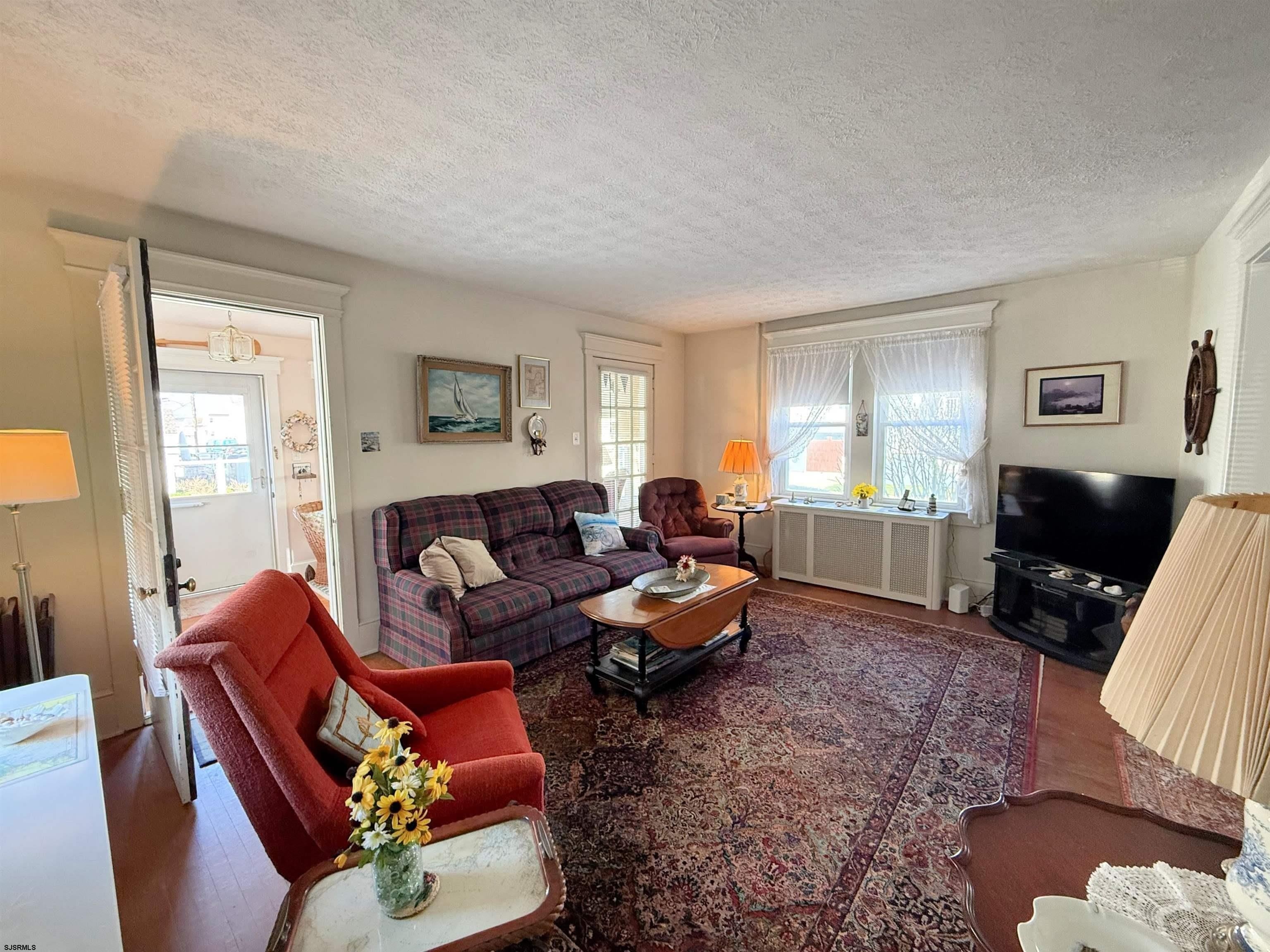 135 N Avolyn Ave – photo 5