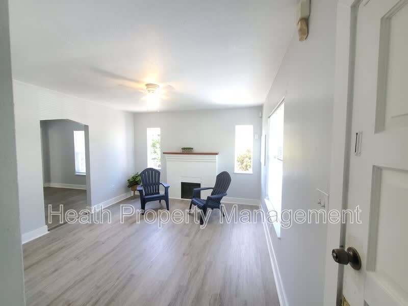 1735 25th Street South – photo 2