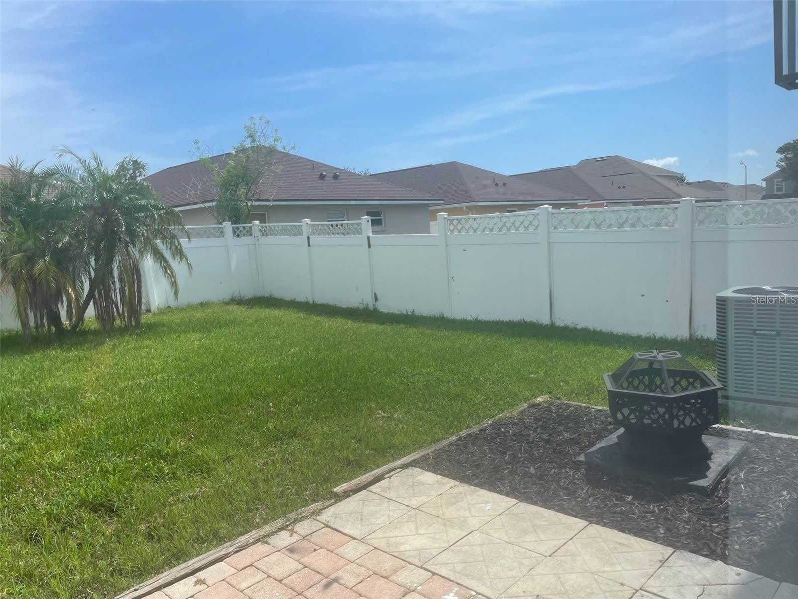2421 Ashecroft Drive – photo 4