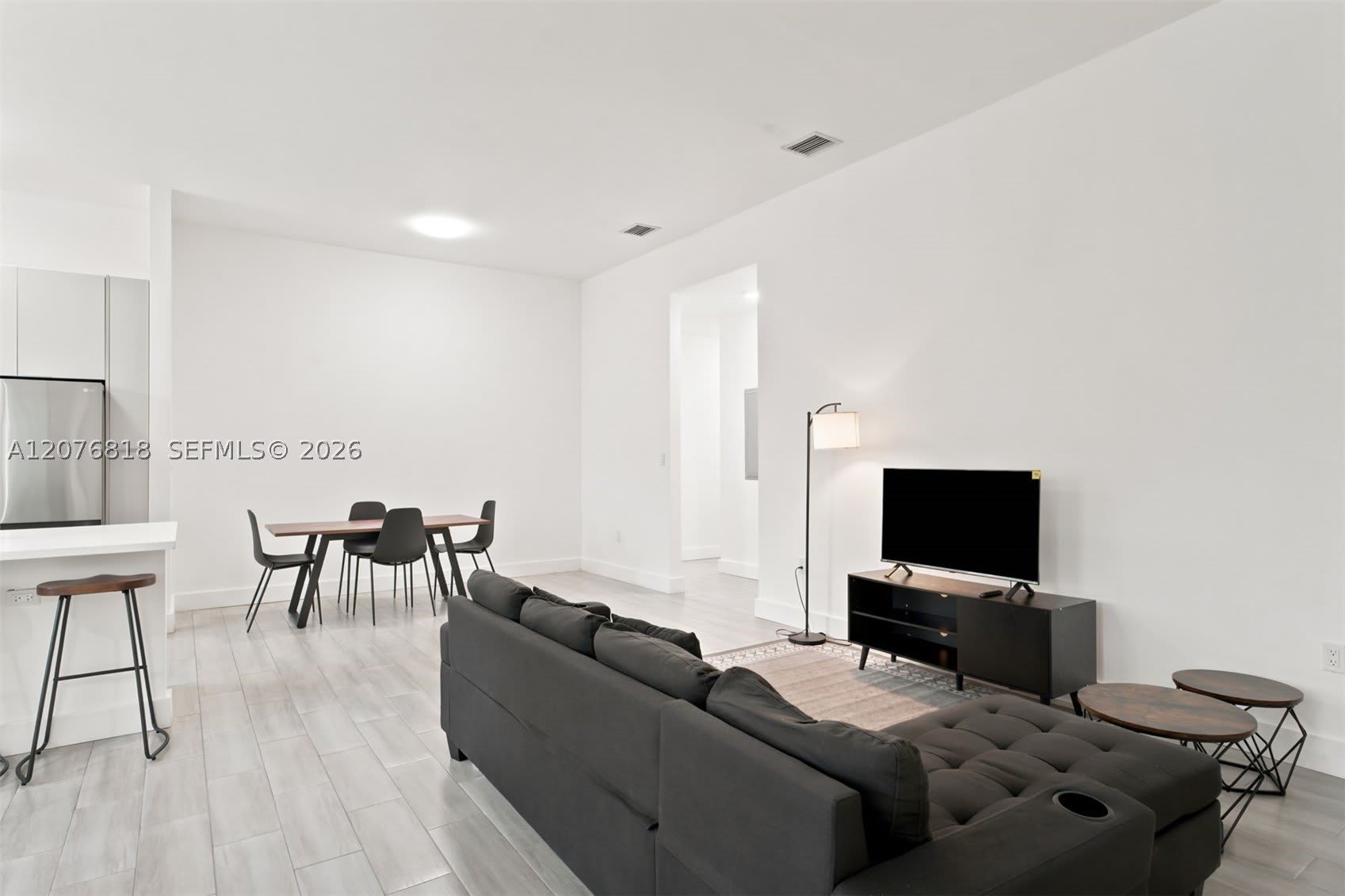 1544 NW 59th St – photo 4