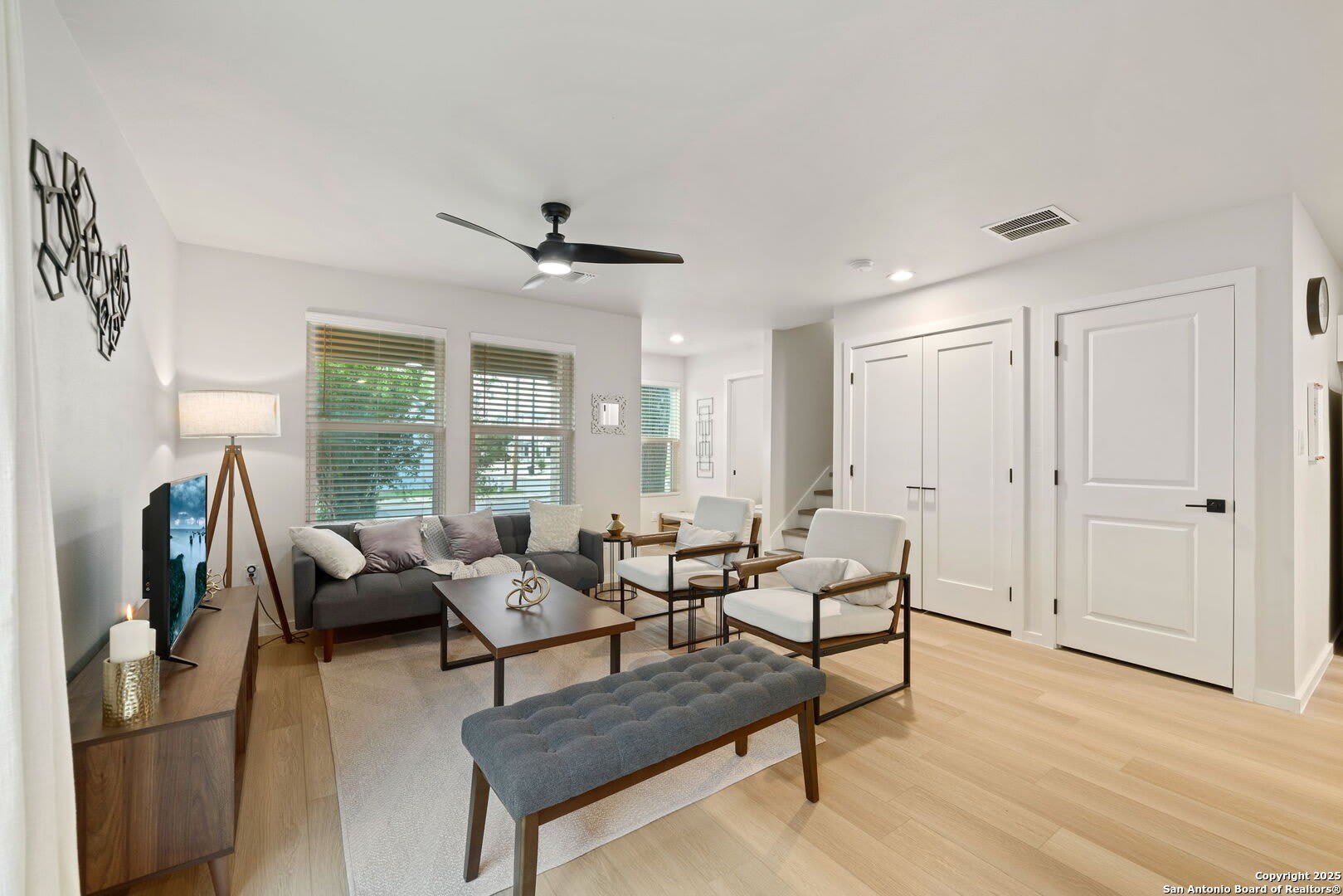 1104 S Gevers St – photo 2