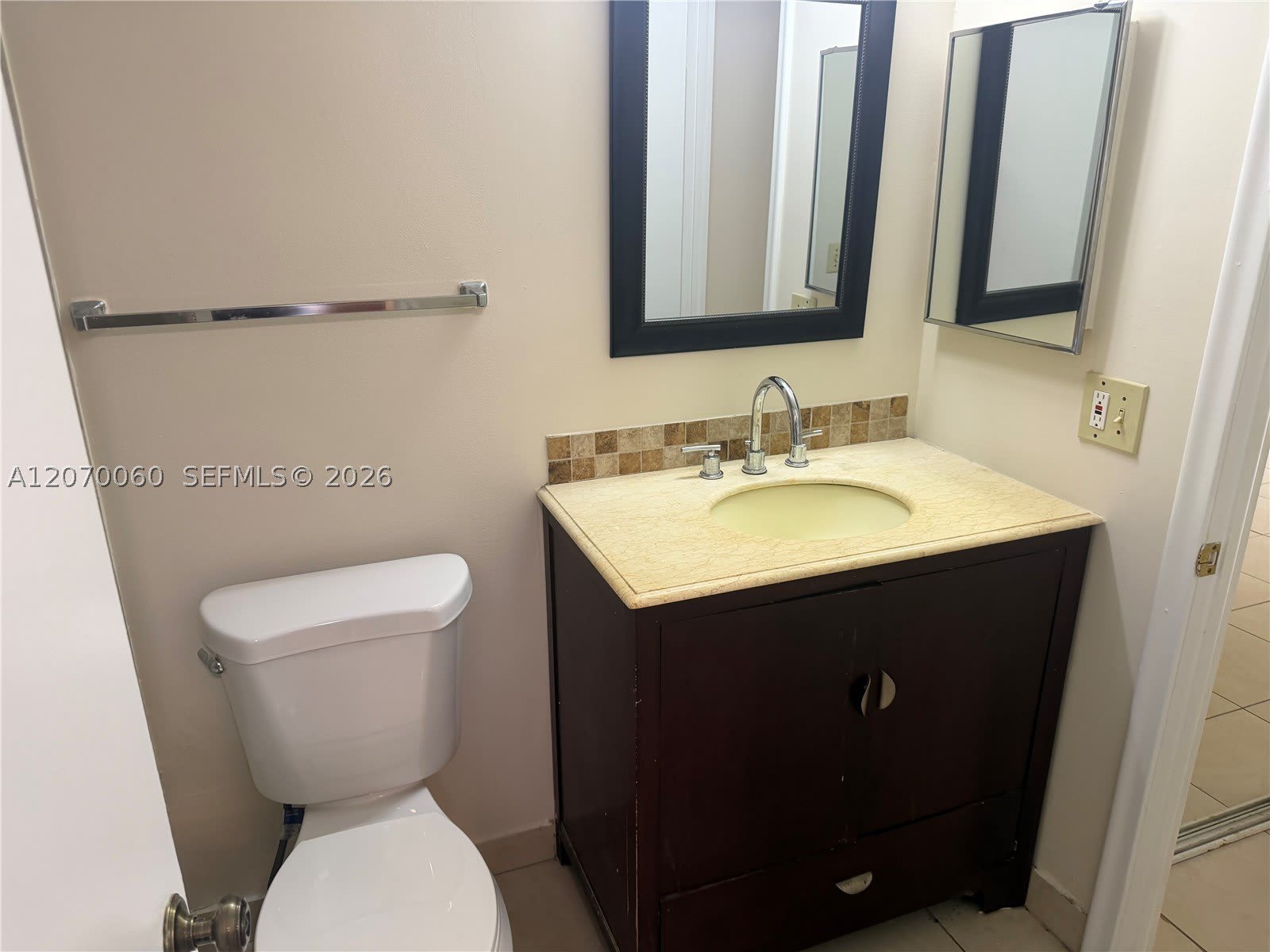 7740 Camino Real – photo 4