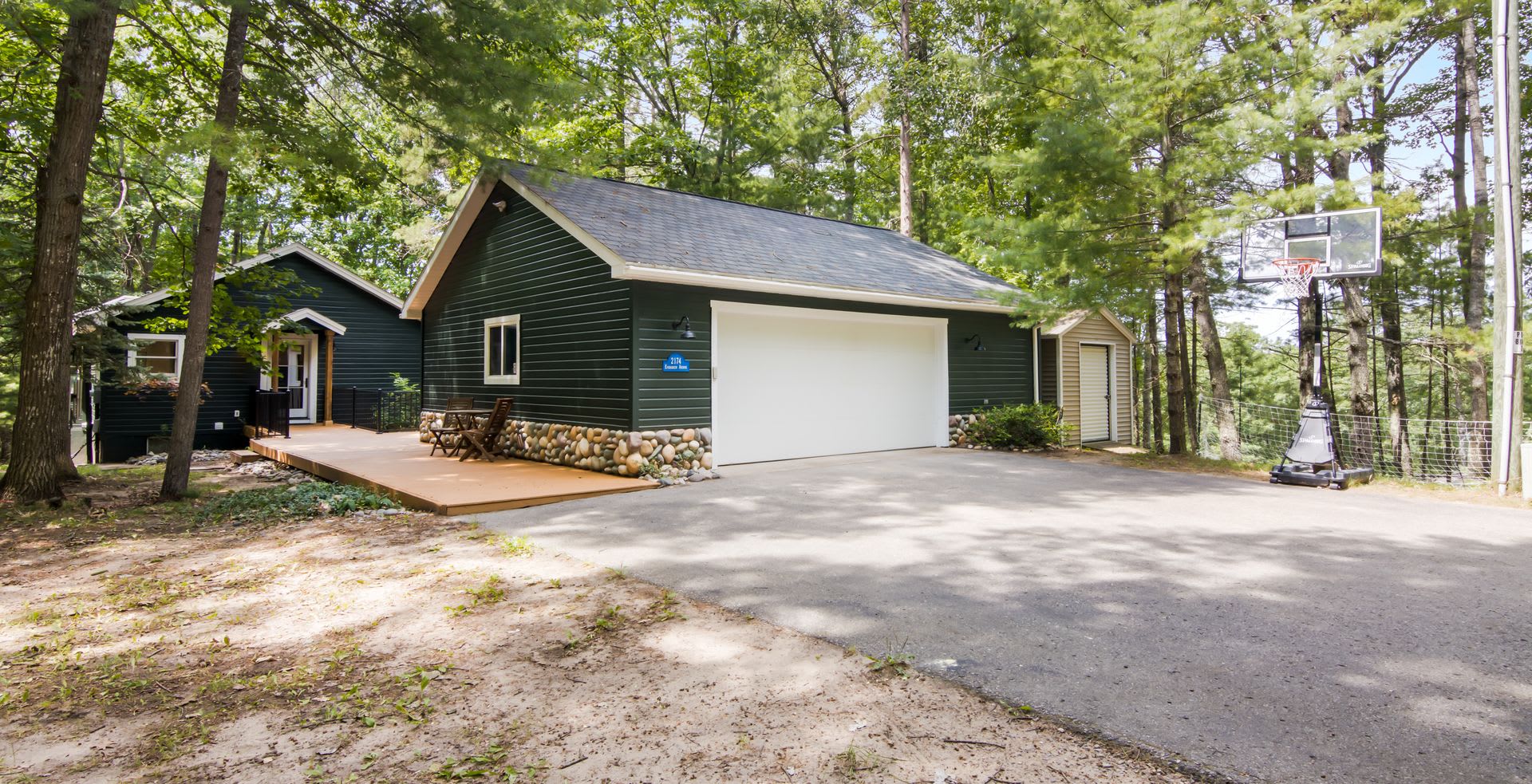Beautifully Remodeled Furnished Rental on Arbutus Lake – photo 2