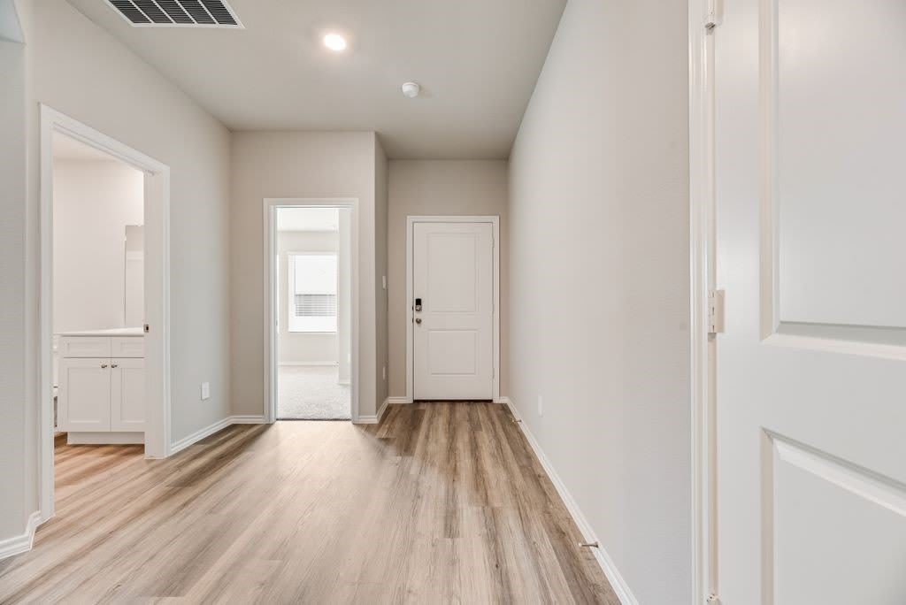 16537 Hudson Prairie Way – photo 2
