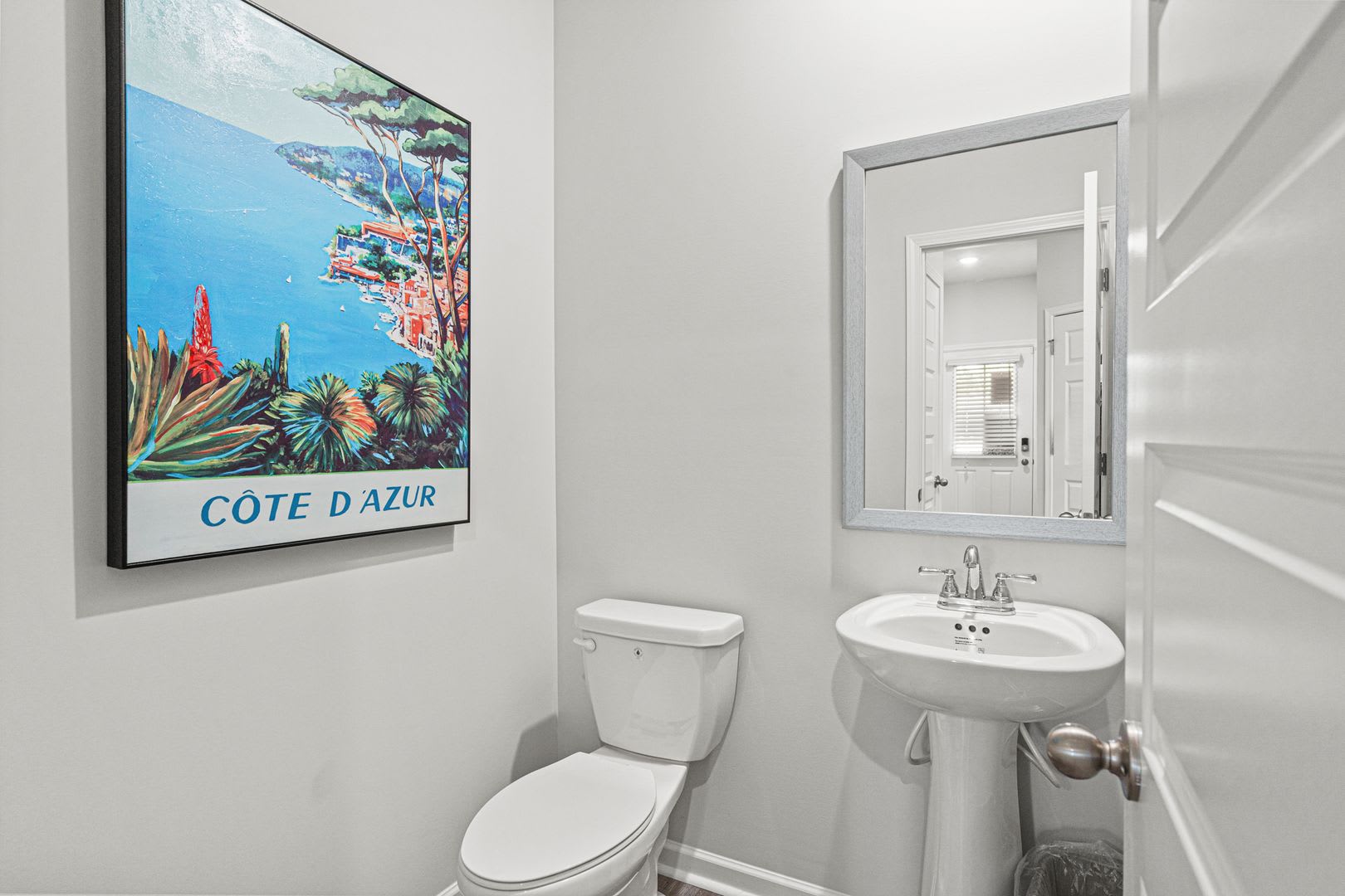 3 Bed 2.5 bathroom townhomes in Gainesville! – photo 3