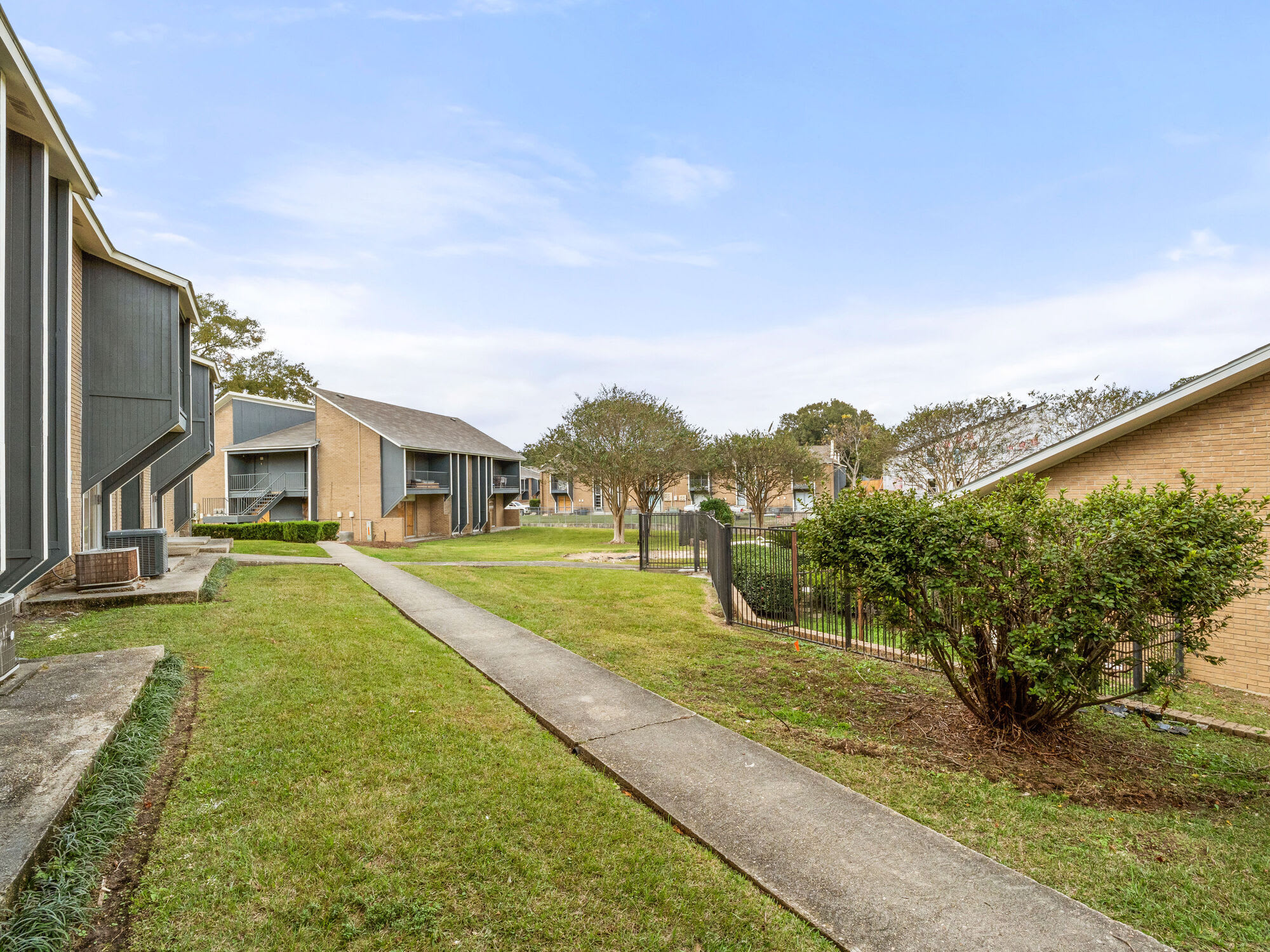 Santa Rosa Apartments – photo 1