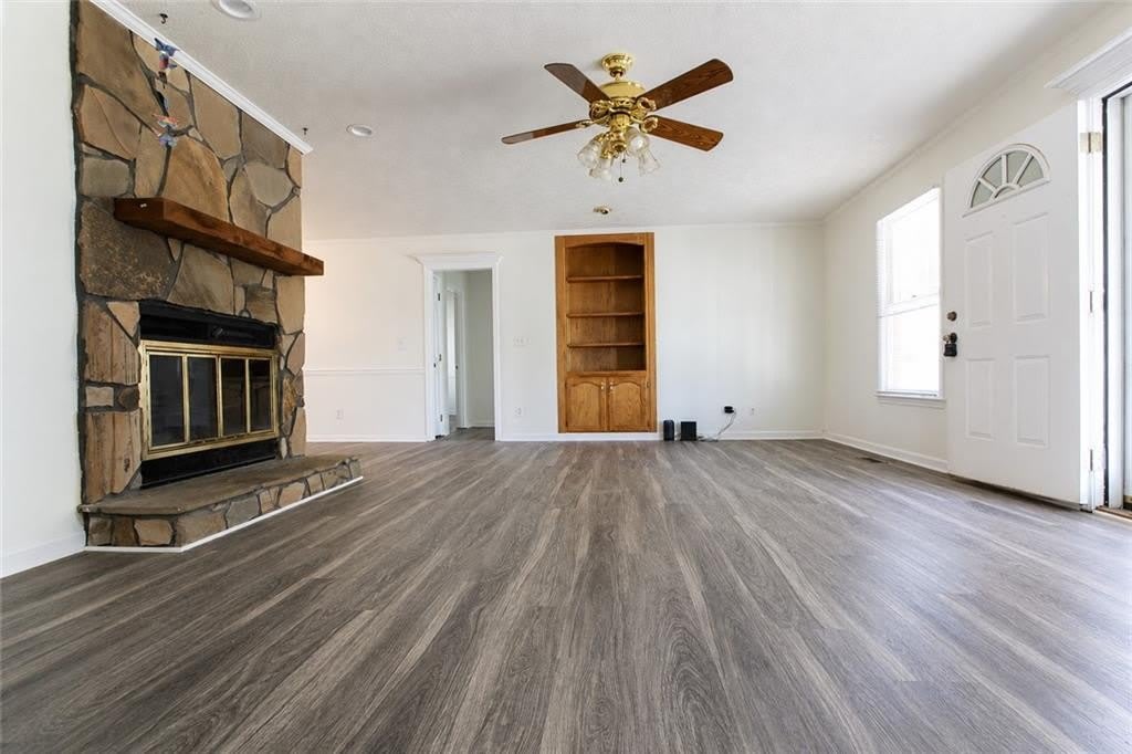 818 Springlake Road – photo 3