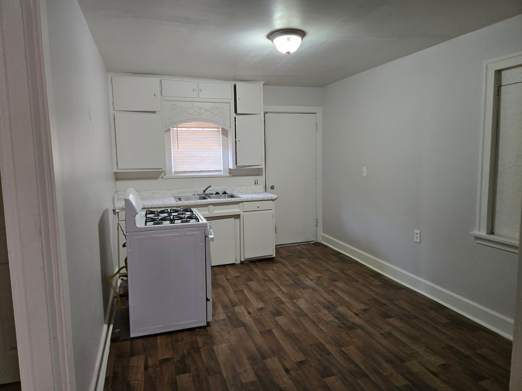 706 W16Th – photo 3