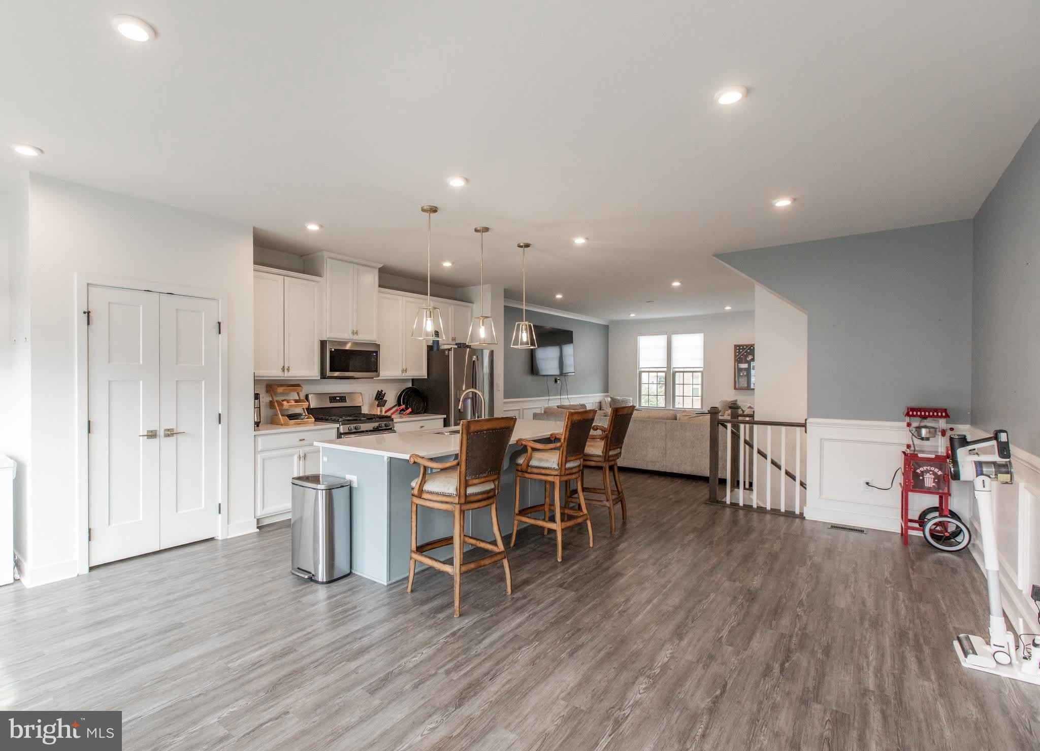 18105 Red Cedar Road – photo 5