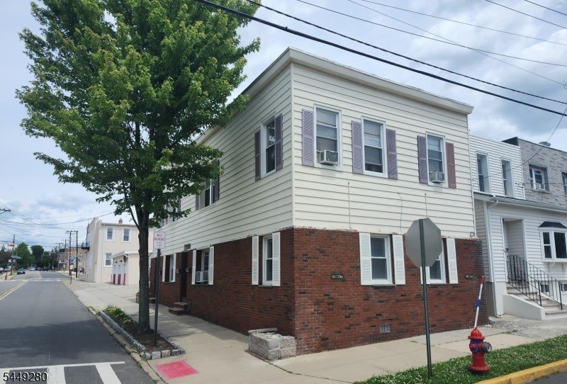 301 Copeland Ave – photo 2