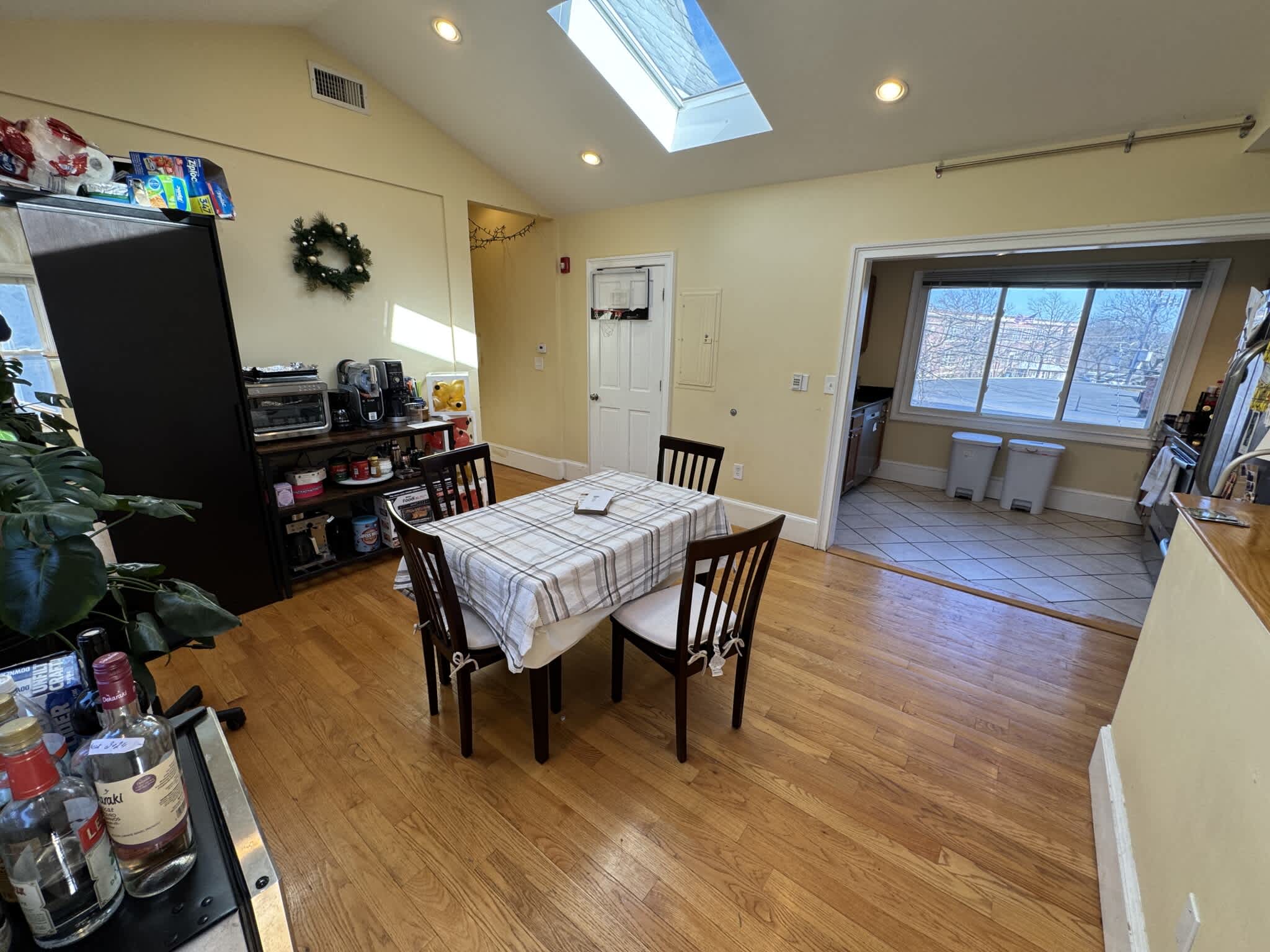 208 Holland St – photo 1