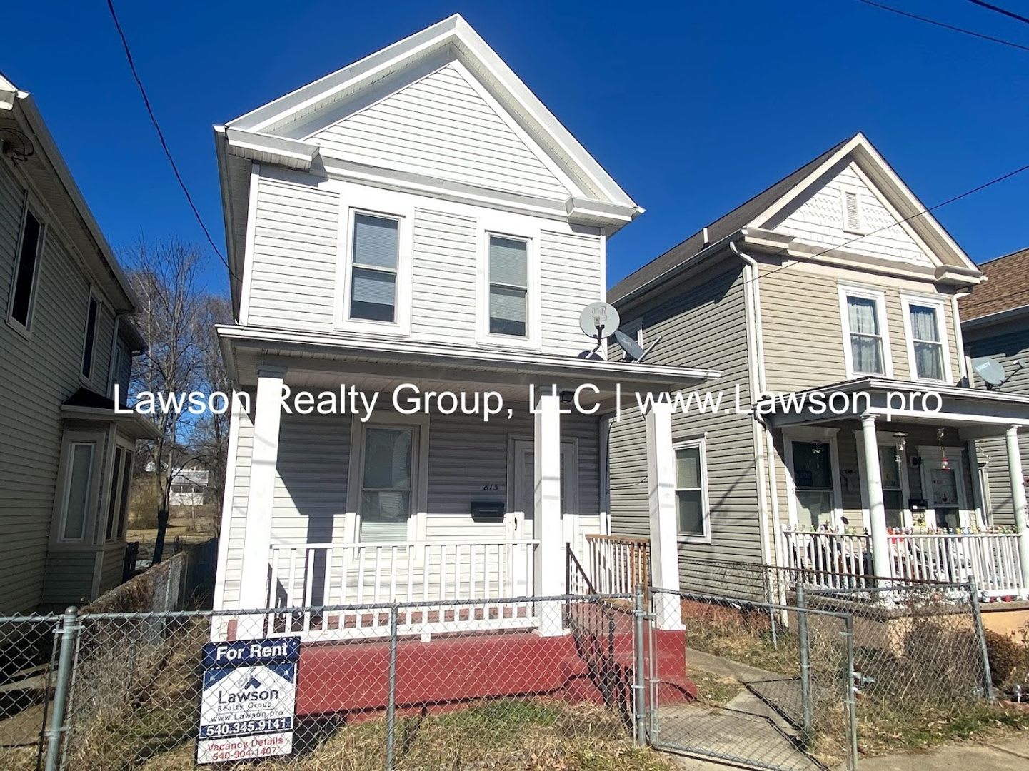 Newly Updated House with Fenced Yard – photo 1