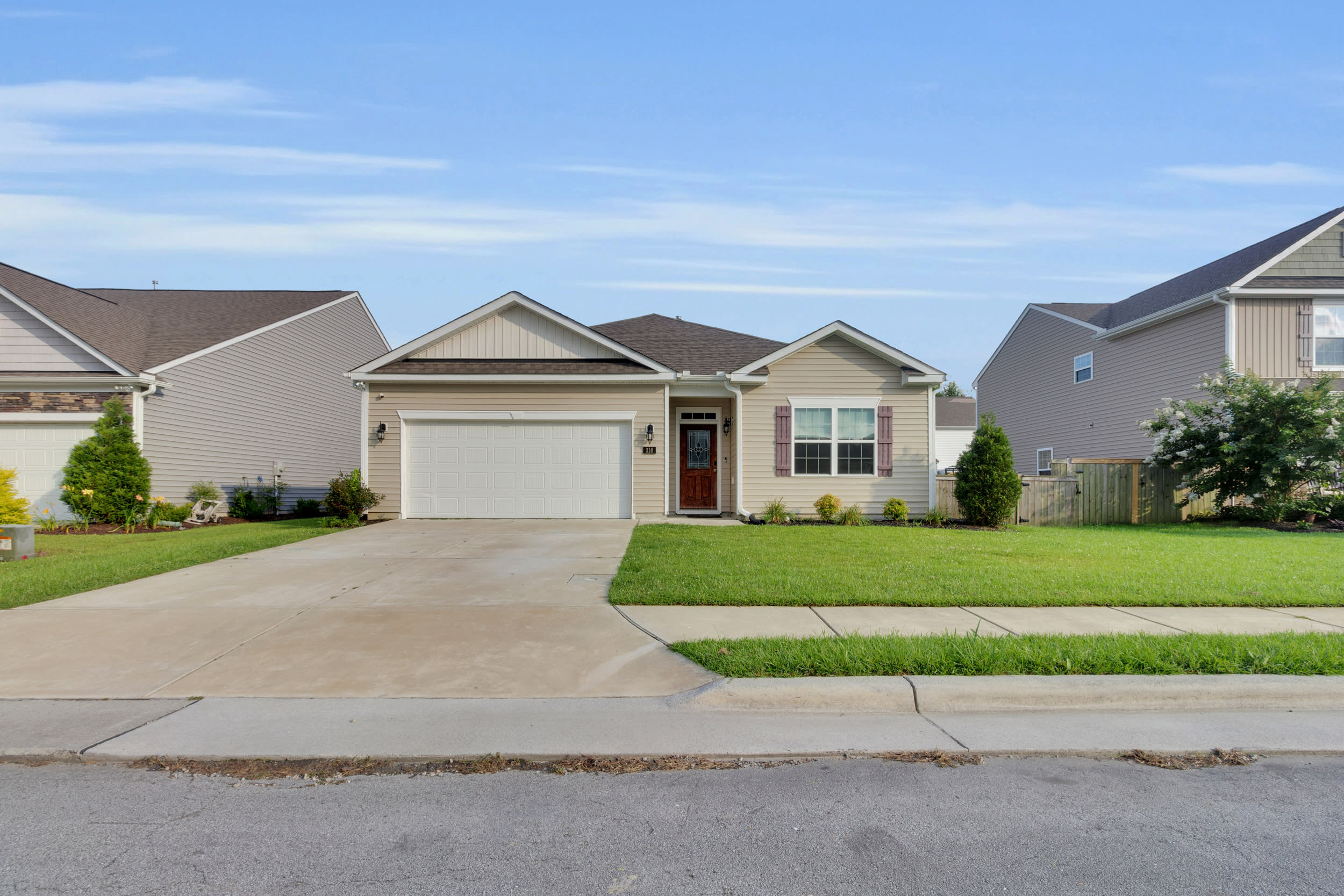316 Isabelle Street – photo 2