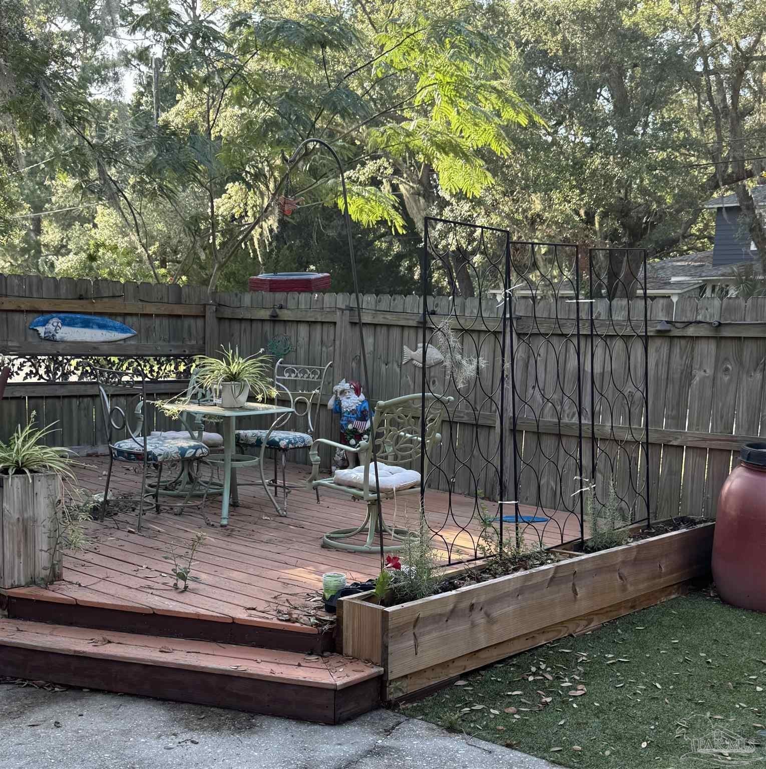 2701 E De Soto St – photo 5