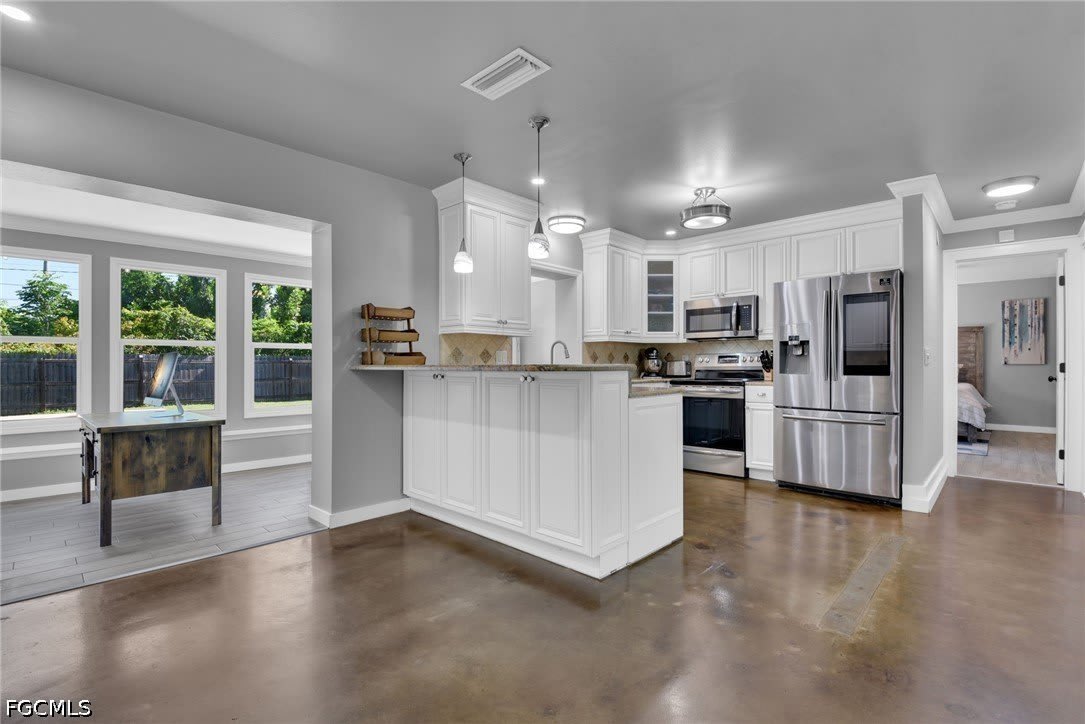 2413 Dover Avenue – photo 4