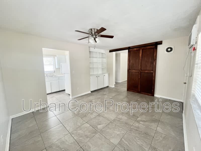 321 24th St N – photo 4