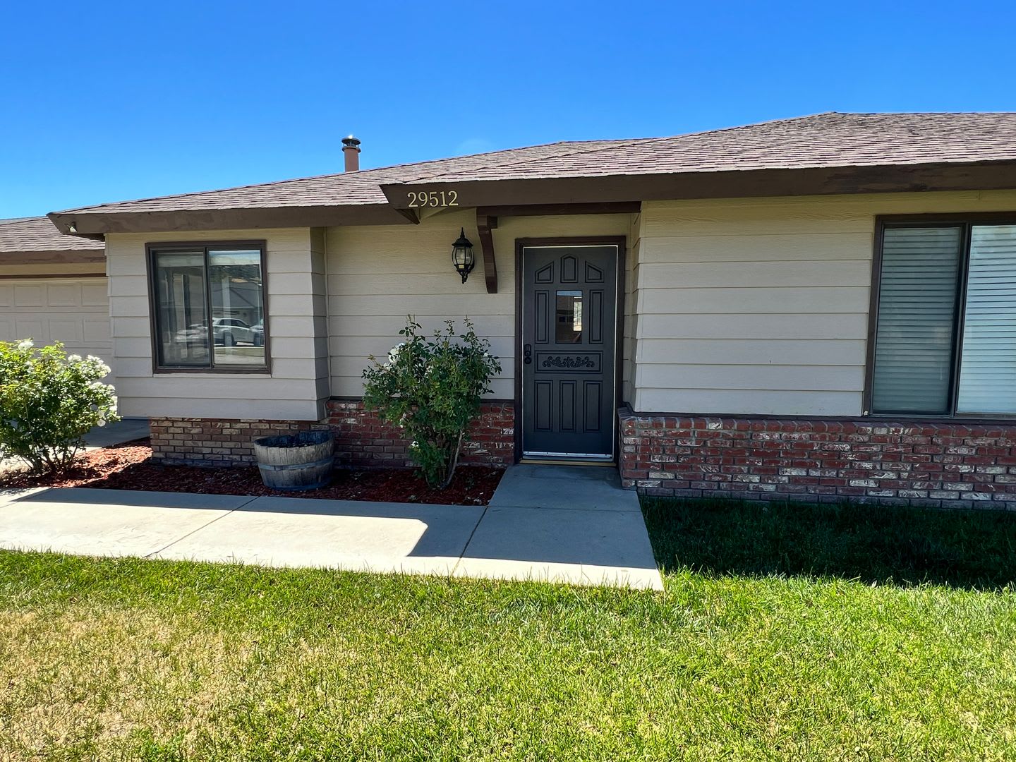 Beautiful Home 3BR/2Bath on Bear Valley Springs Valley Floor – photo 2