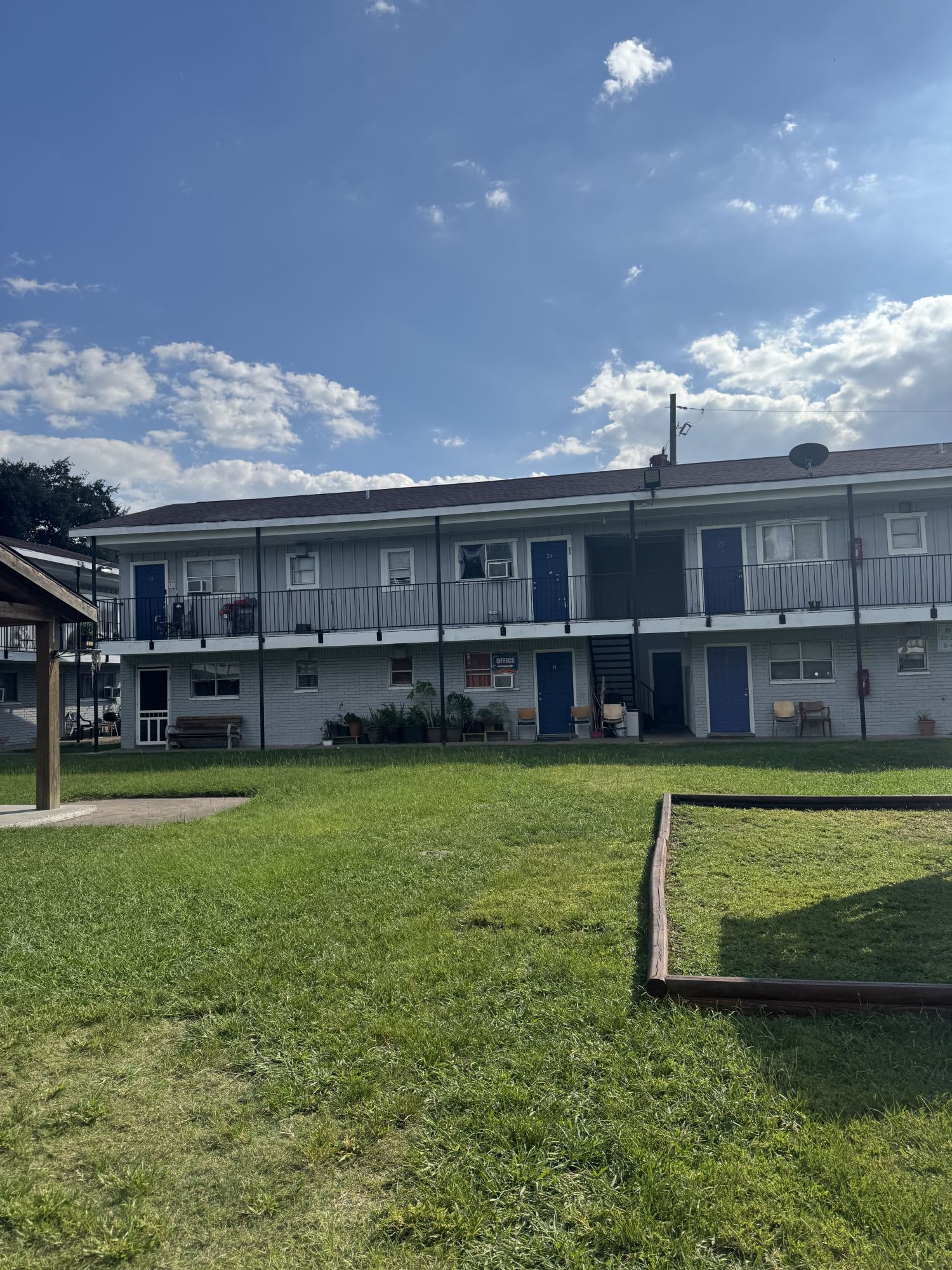 Oak Acres – photo 1