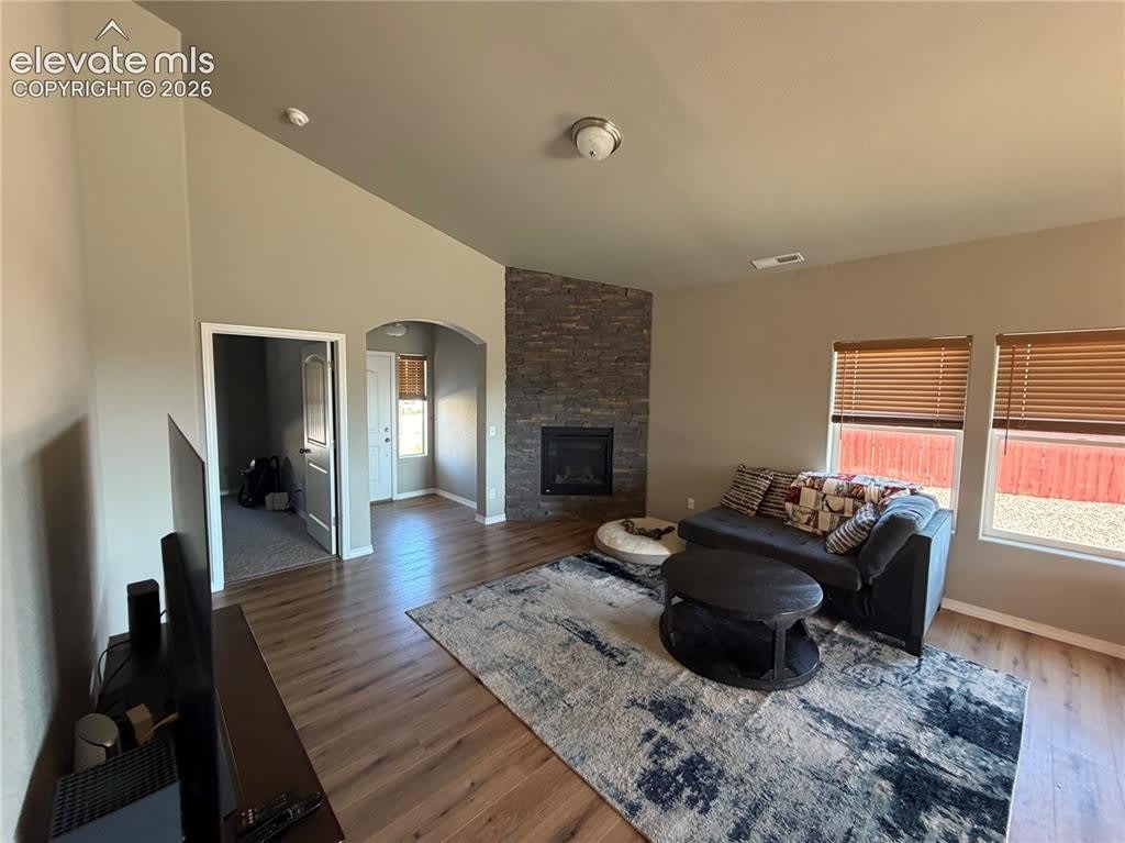 8021 Berwyn Loop – photo 5