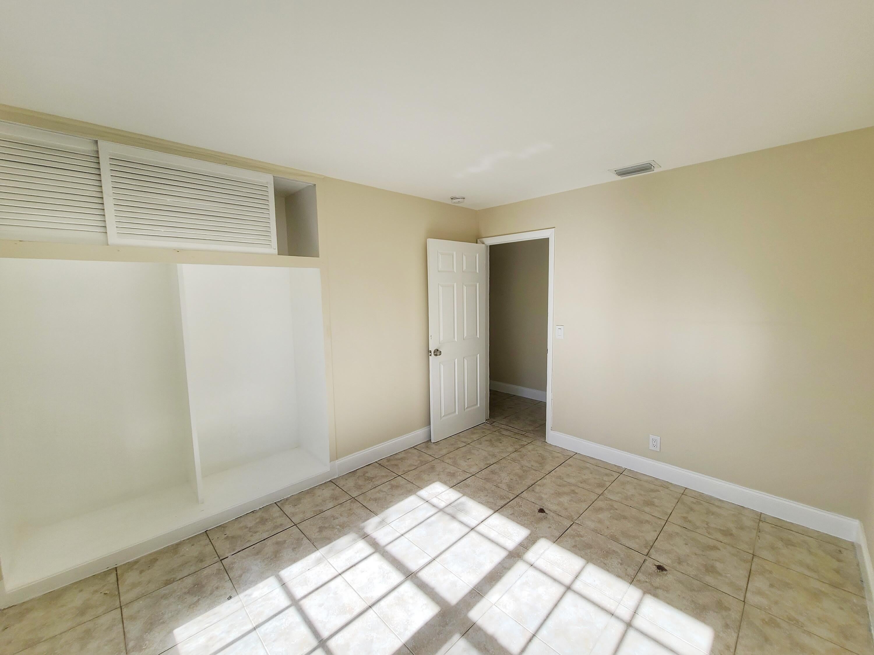 420 Blue Heron Boulevard – photo 5