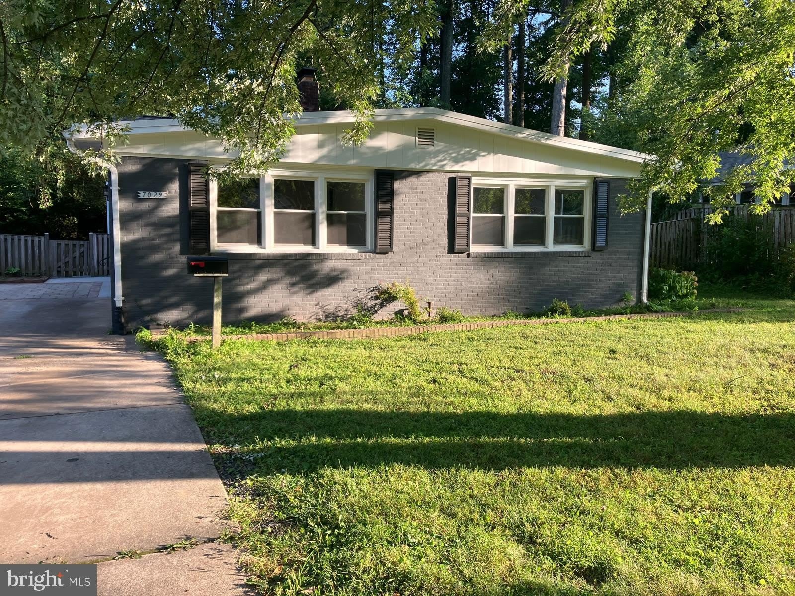 7029 WOODLEY Lane – photo 1