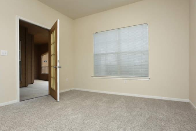 20211 Huebner Rd 114 – photo 4