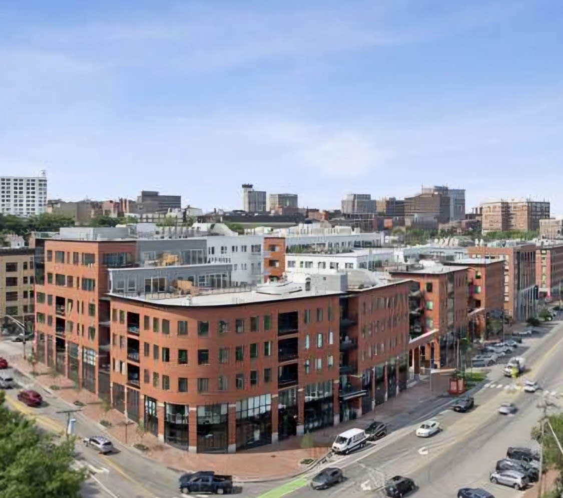 383 Commercial St – photo 1