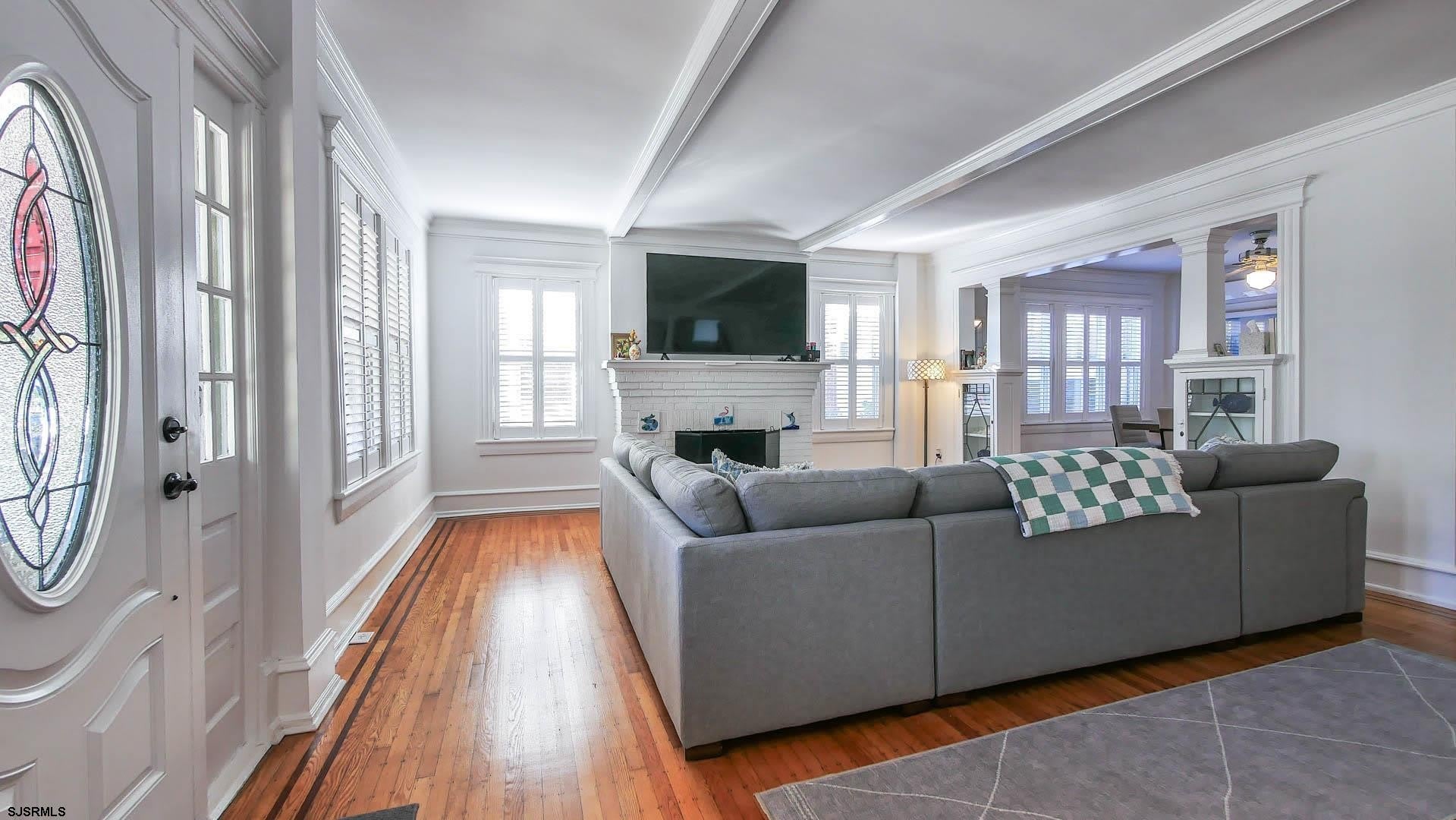 5403 Ventnor Ave – photo 2