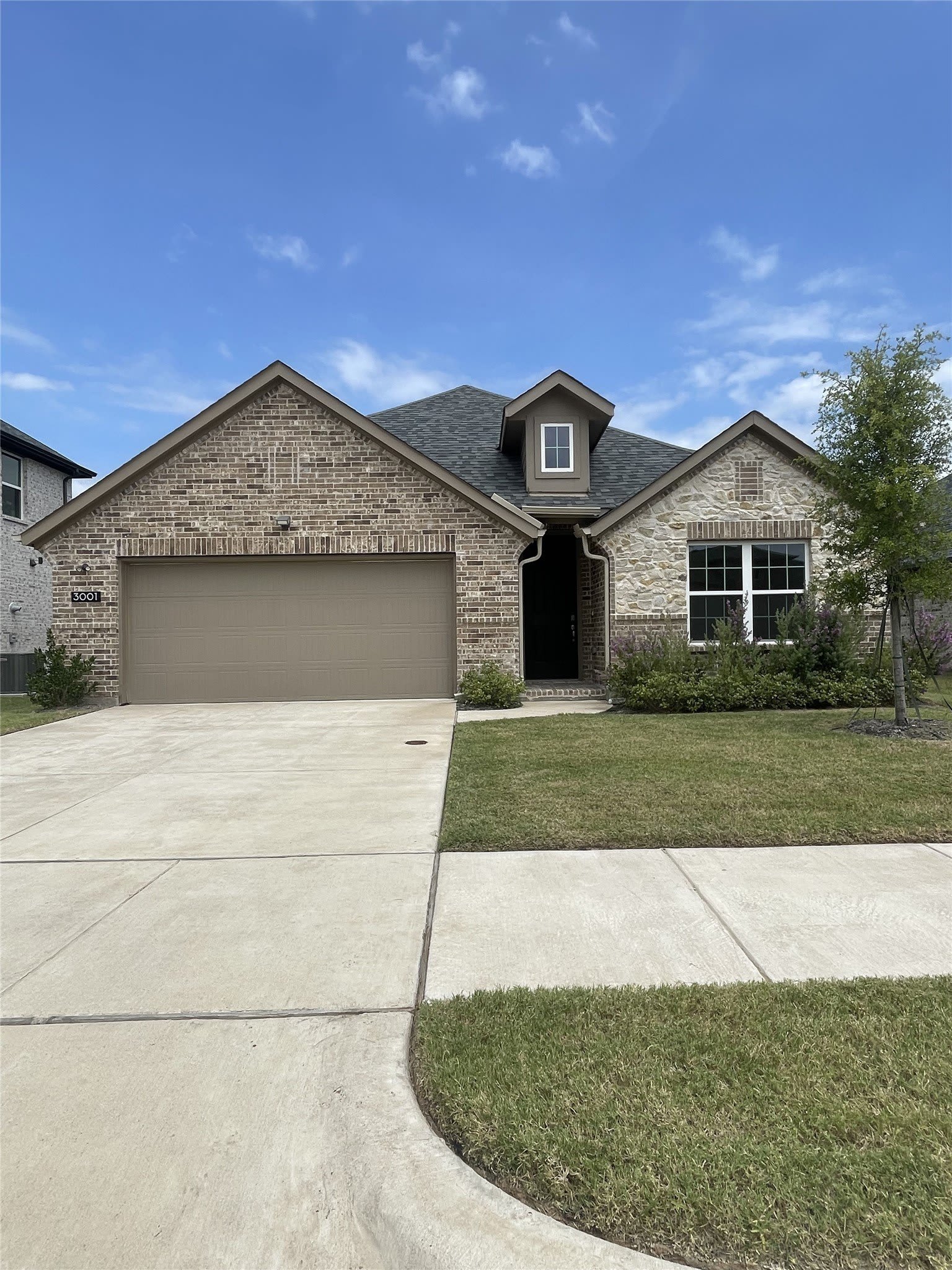 3001 Cantoni Creek – photo 1