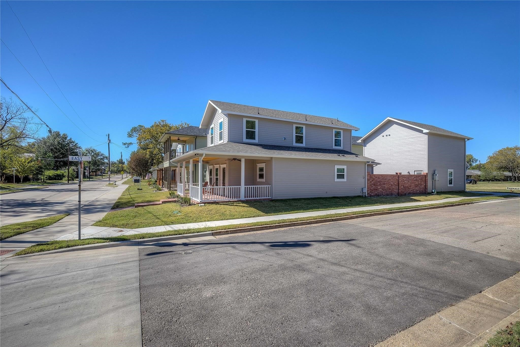 431 Connally Street – photo 4