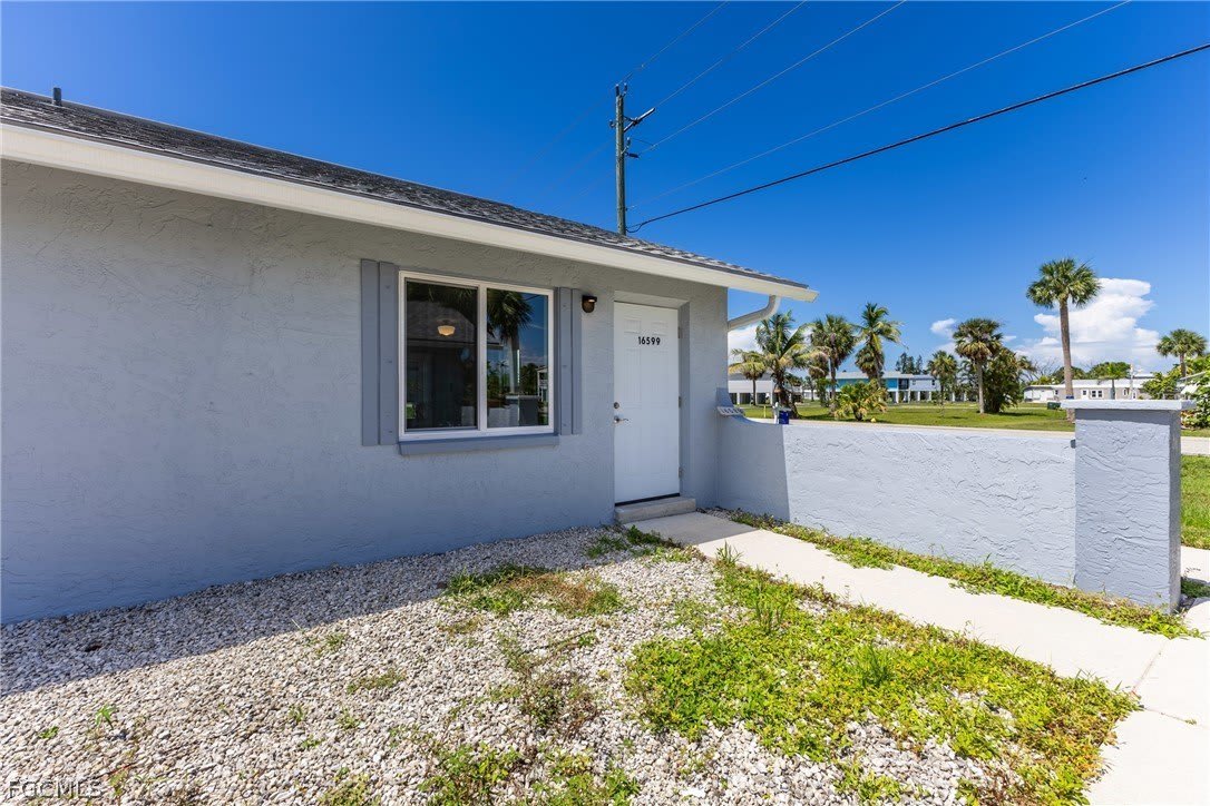 16599 Davis Road – photo 3