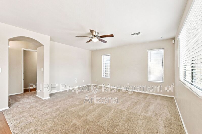 29785 N Blackfoot Daisy Dr – photo 4