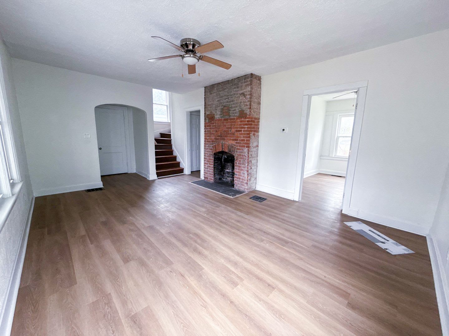 Newly Rehabbed 4BR Home w/ Front Porch, Back Deck & Full Basement – photo 2