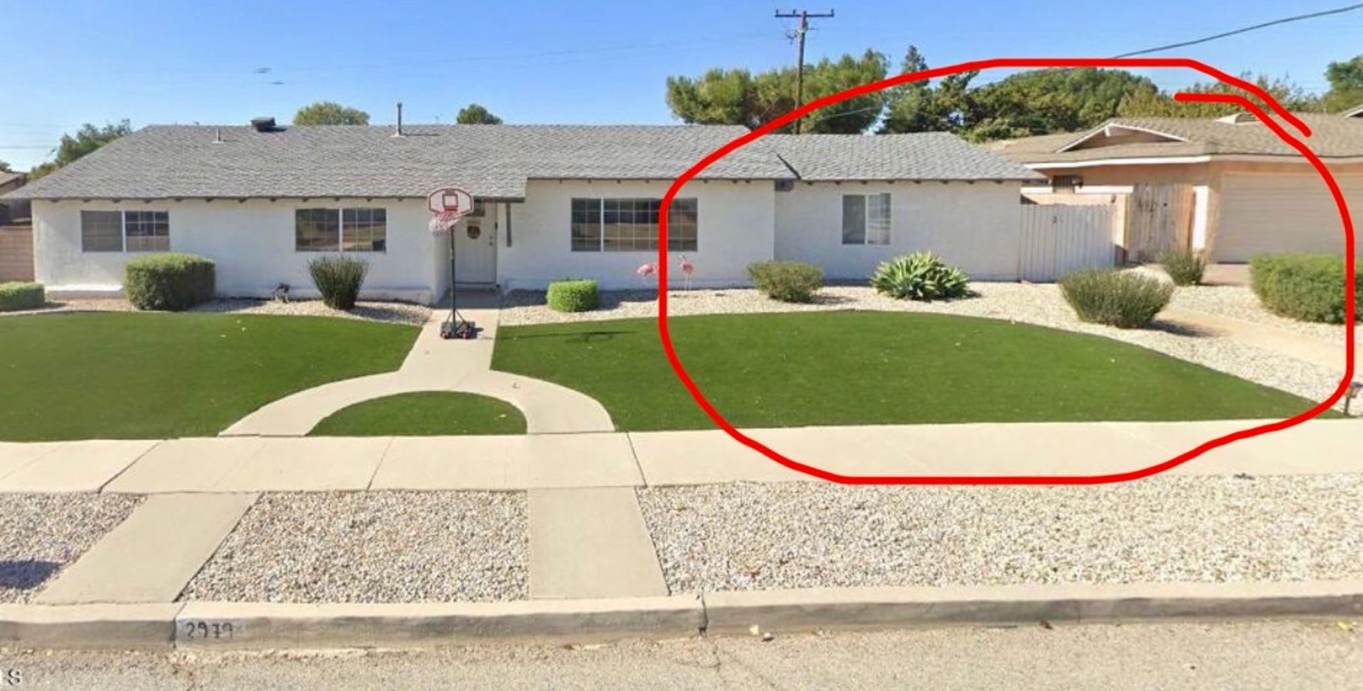 Beautiful 2 bed, 1 bath with yard – photo 1