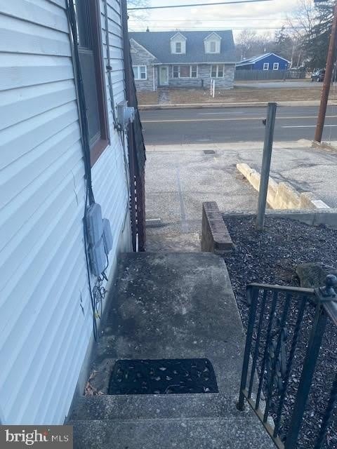 175 WHITE HORSE Road W – photo 3