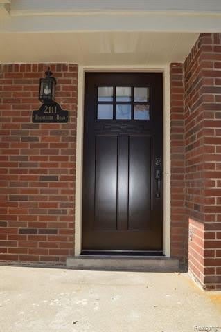 2111 Rochester Road – photo 2
