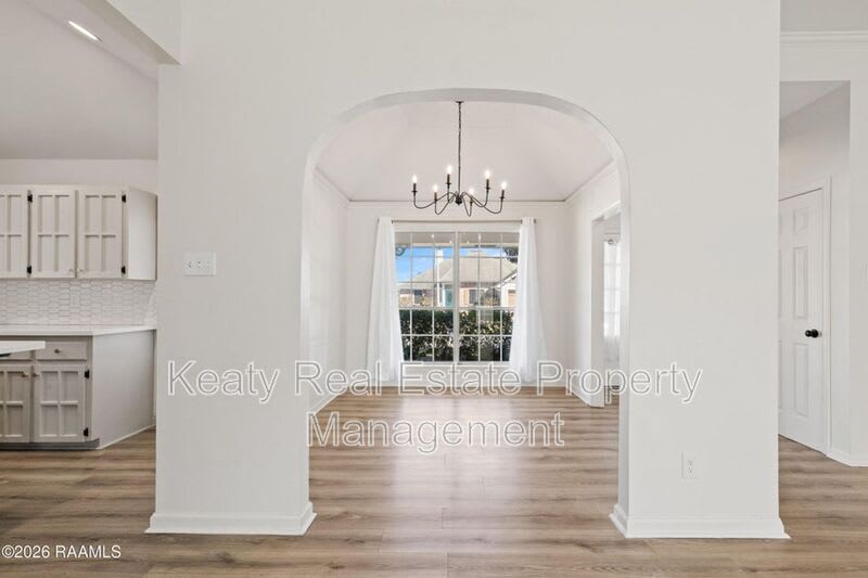 313 Wallingsford Cir – photo 4