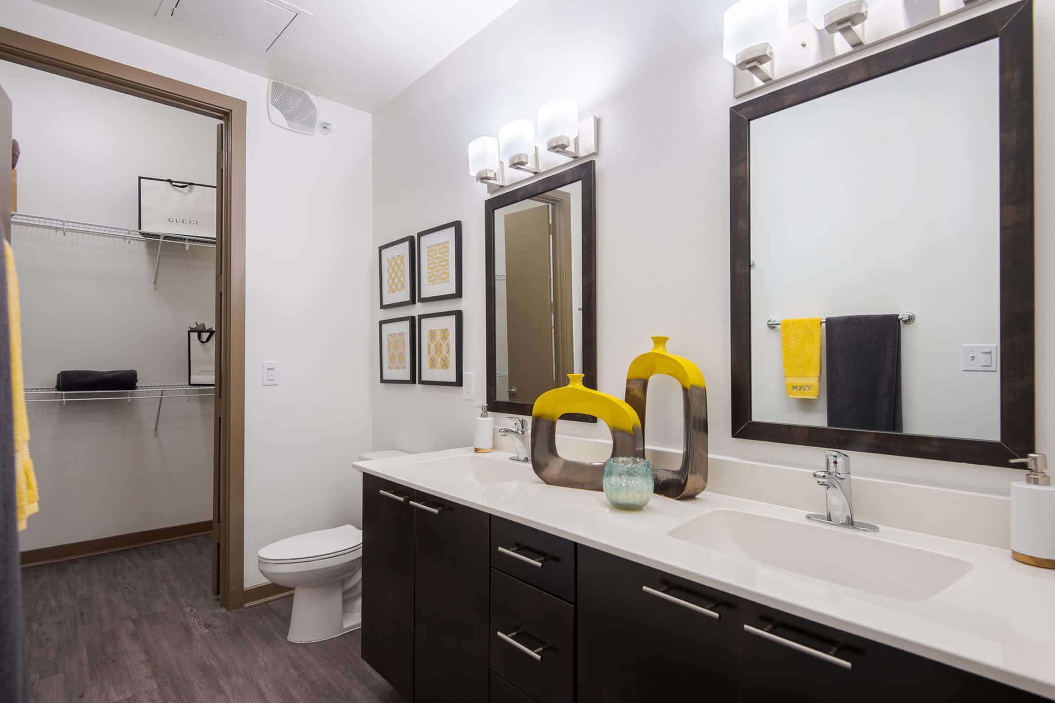 VV&M Apartments – photo 5
