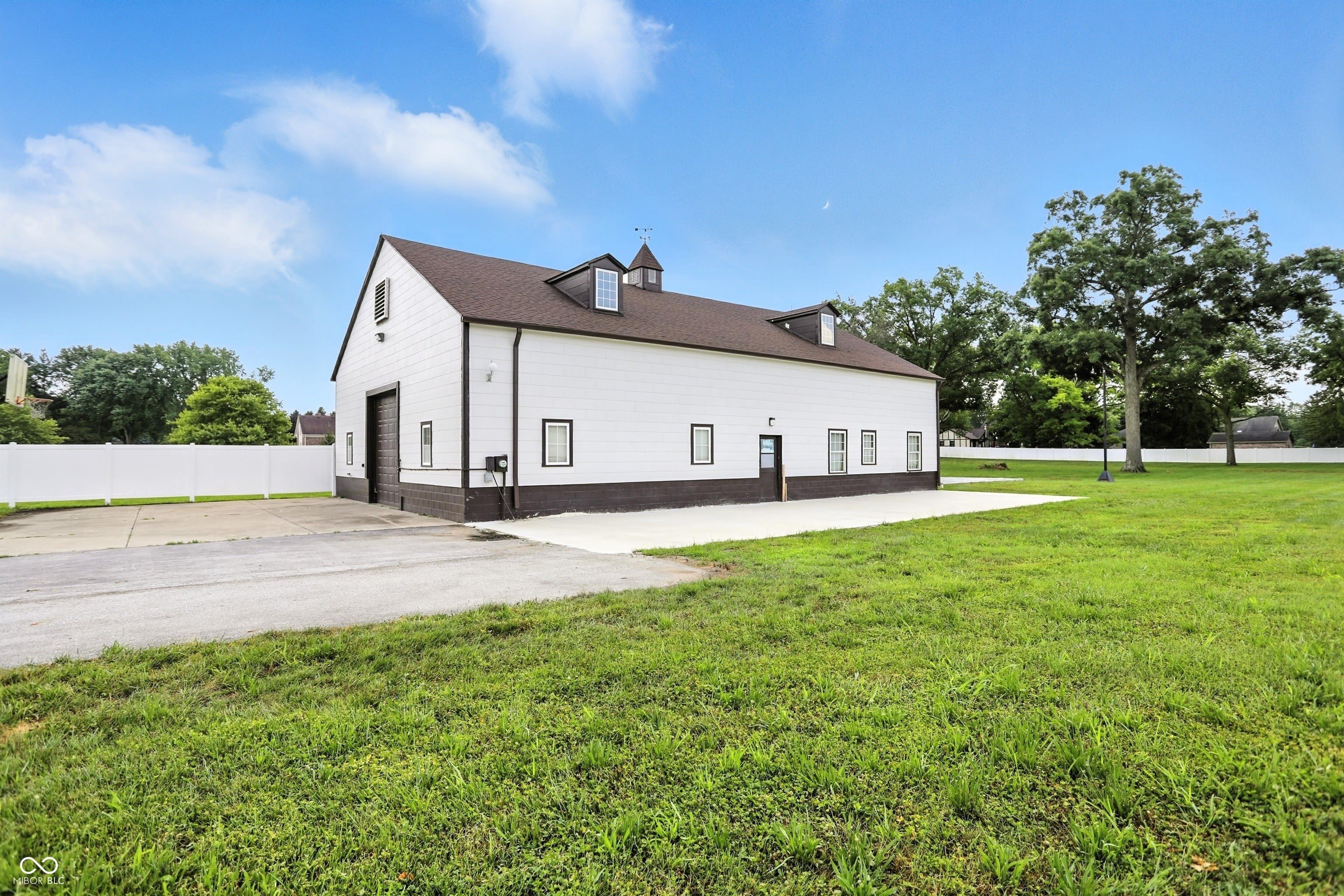 311 Jordan Road – photo 5