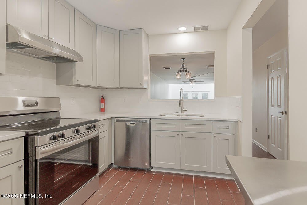 3216 OAK Street – photo 2