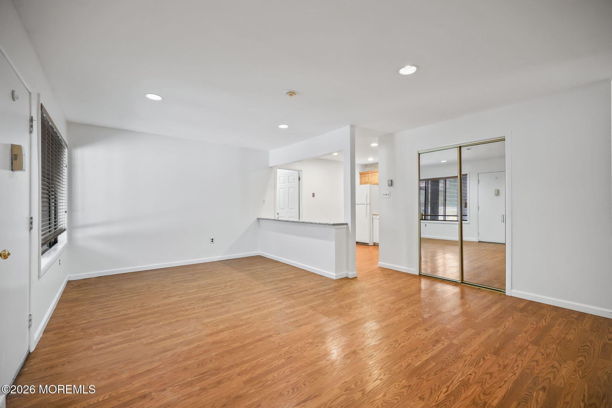 110 Amberly Drive – photo 3