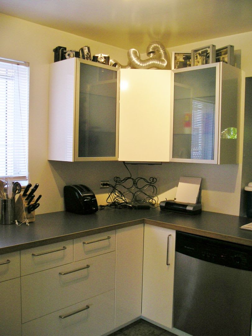 Beautiful 3 bed 2 bath home in Denver Available Mid September – photo 3