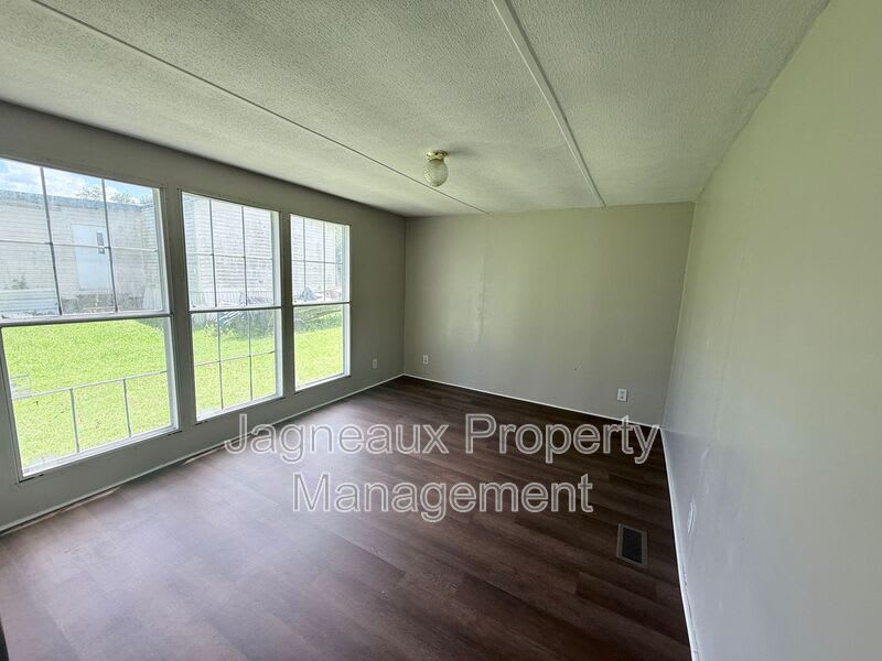 508 N Boone St – photo 4