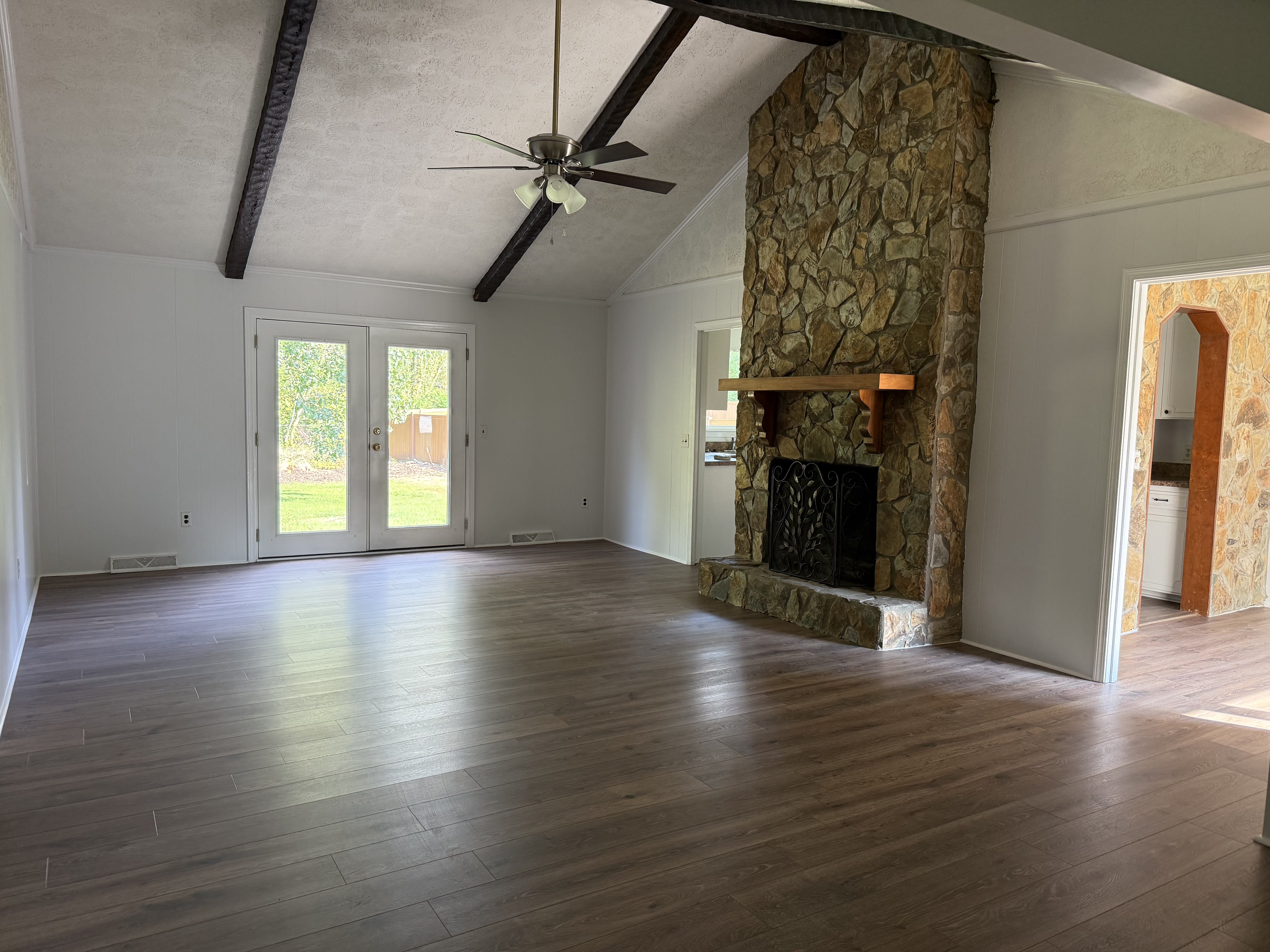 104 Hudson Farm Rd – photo 2