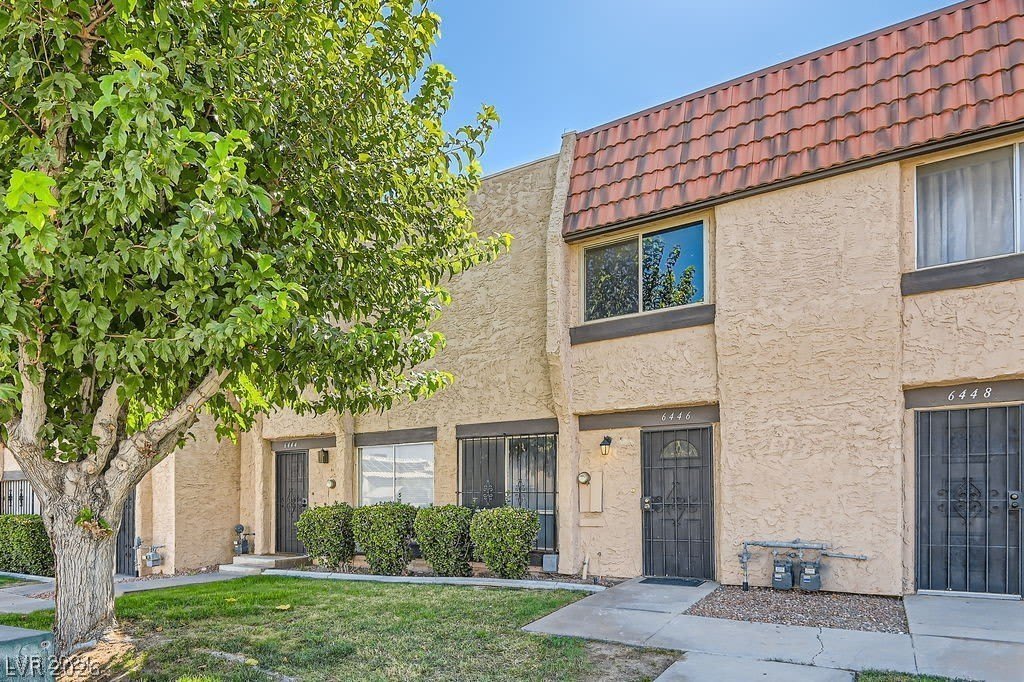 6446 Ironbark Lane – photo 1