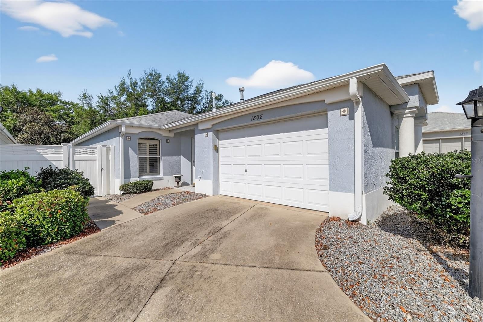 1808 PEACHTREE Avenue – photo 2