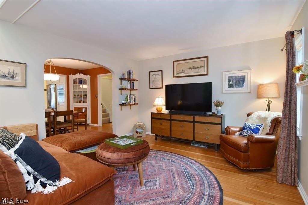 2658 Canterbury Road – photo 5